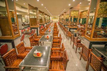 บูติค ซิตี้ แอนด์ บราโว โฮเทล พัทยา โรงแรม 5*